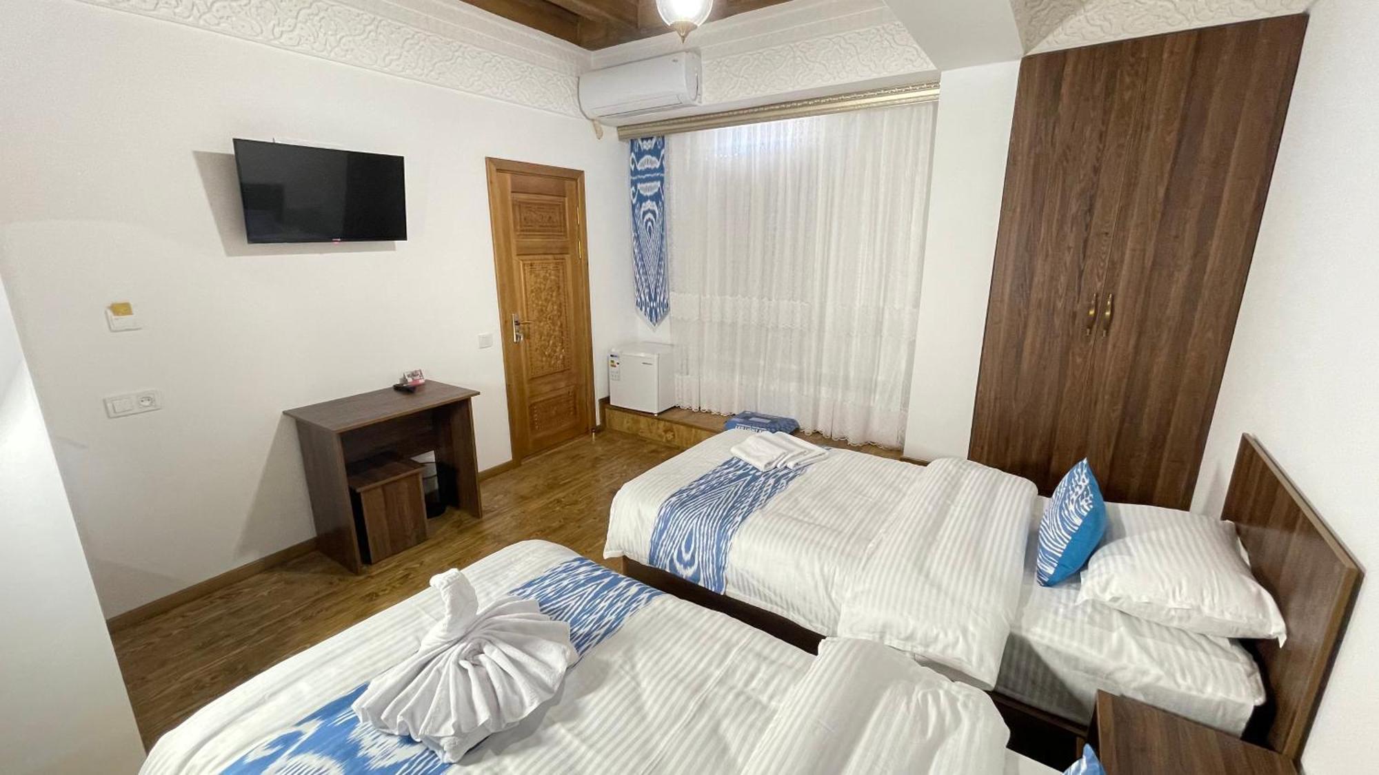 Mahbubakhon Guest House In Old City Бухара Экстерьер фото