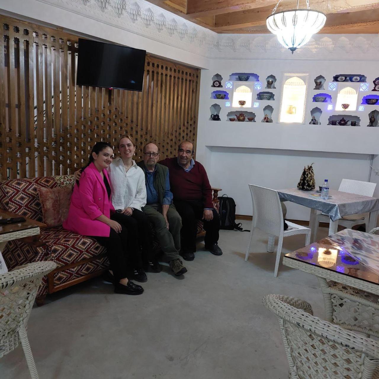 Mahbubakhon Guest House In Old City Бухара Экстерьер фото