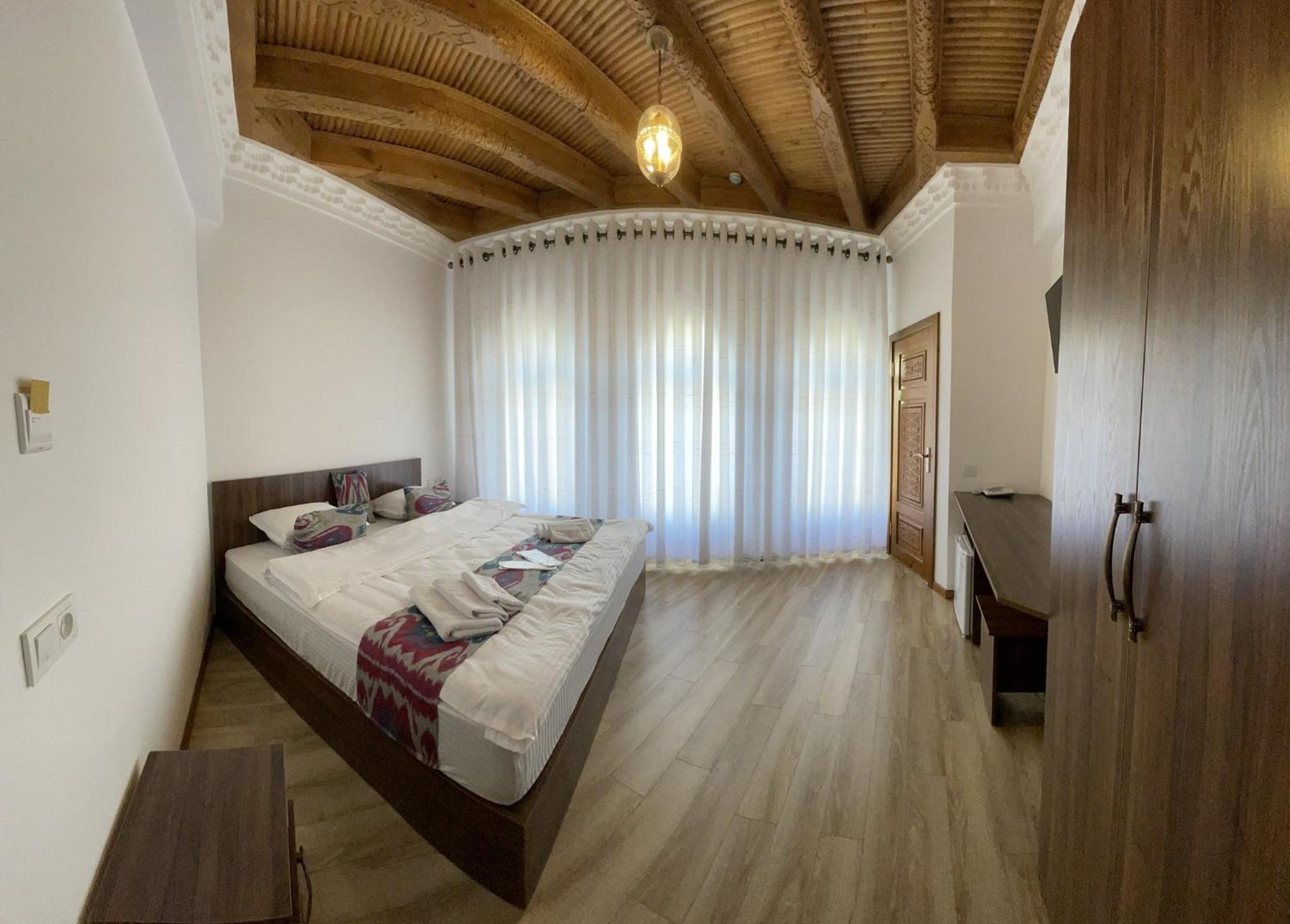 Mahbubakhon Guest House In Old City Бухара Экстерьер фото