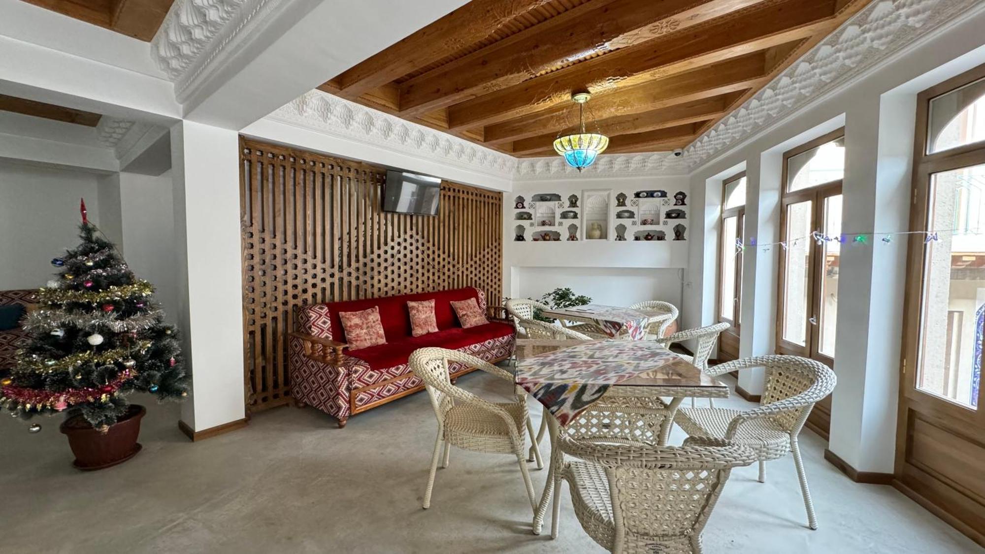 Mahbubakhon Guest House In Old City Бухара Экстерьер фото